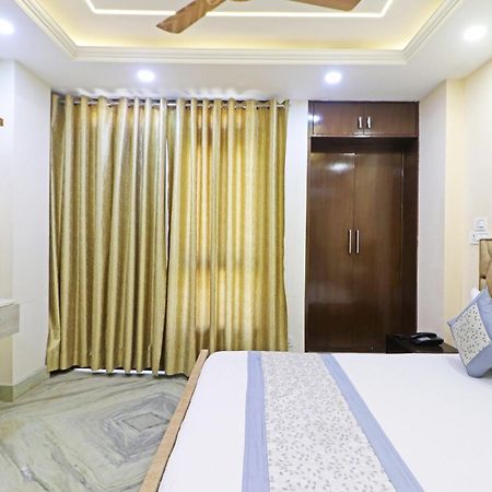 Hotel Samrat Residency 10 Mints Walking Distance Nizamuddin Railway Station New Delhi Eksteriør billede