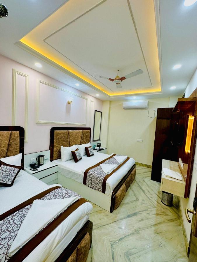 Hotel Samrat Residency 10 Mints Walking Distance Nizamuddin Railway Station New Delhi Eksteriør billede