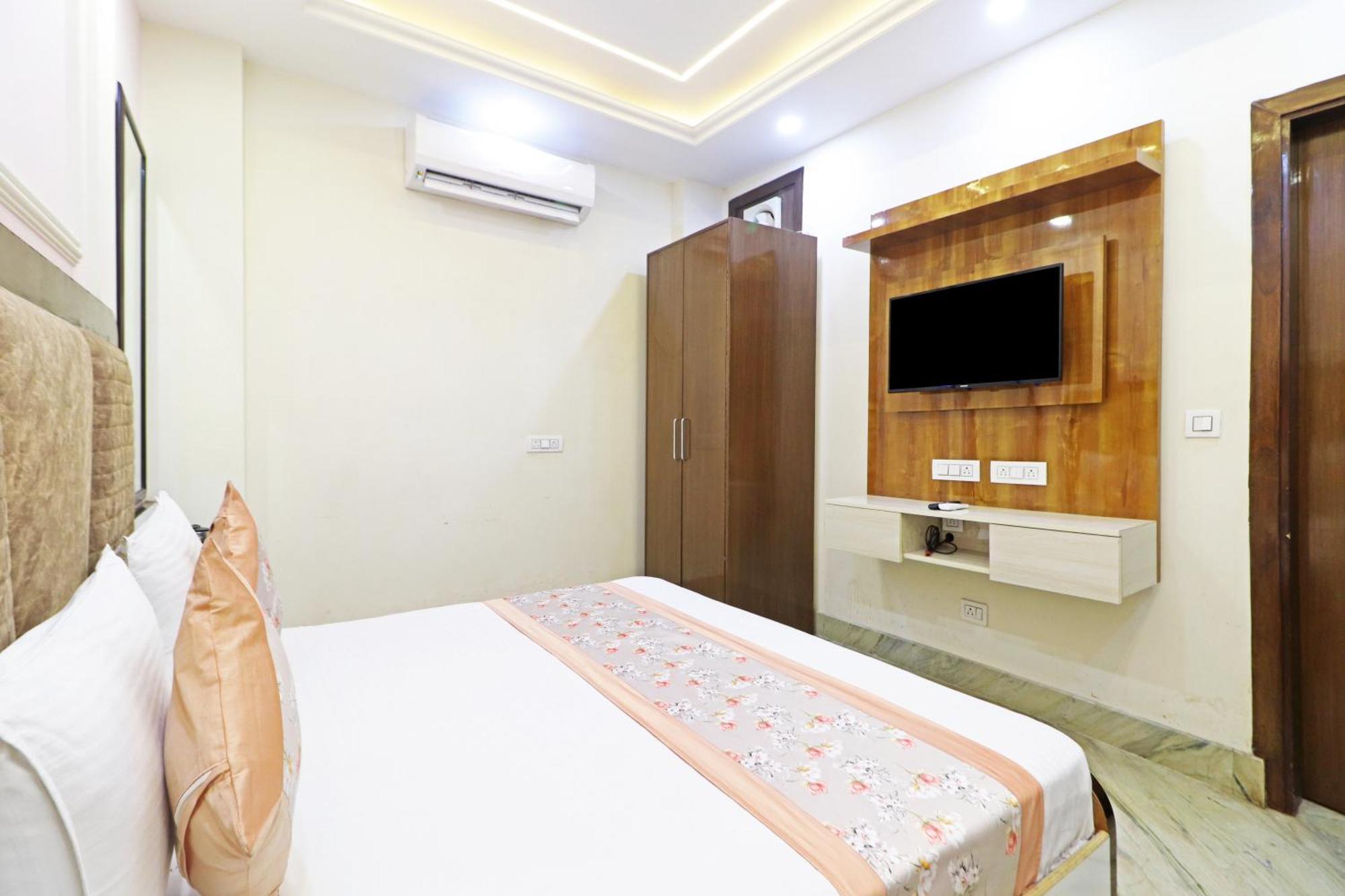 Hotel Samrat Residency 10 Mints Walking Distance Nizamuddin Railway Station New Delhi Eksteriør billede