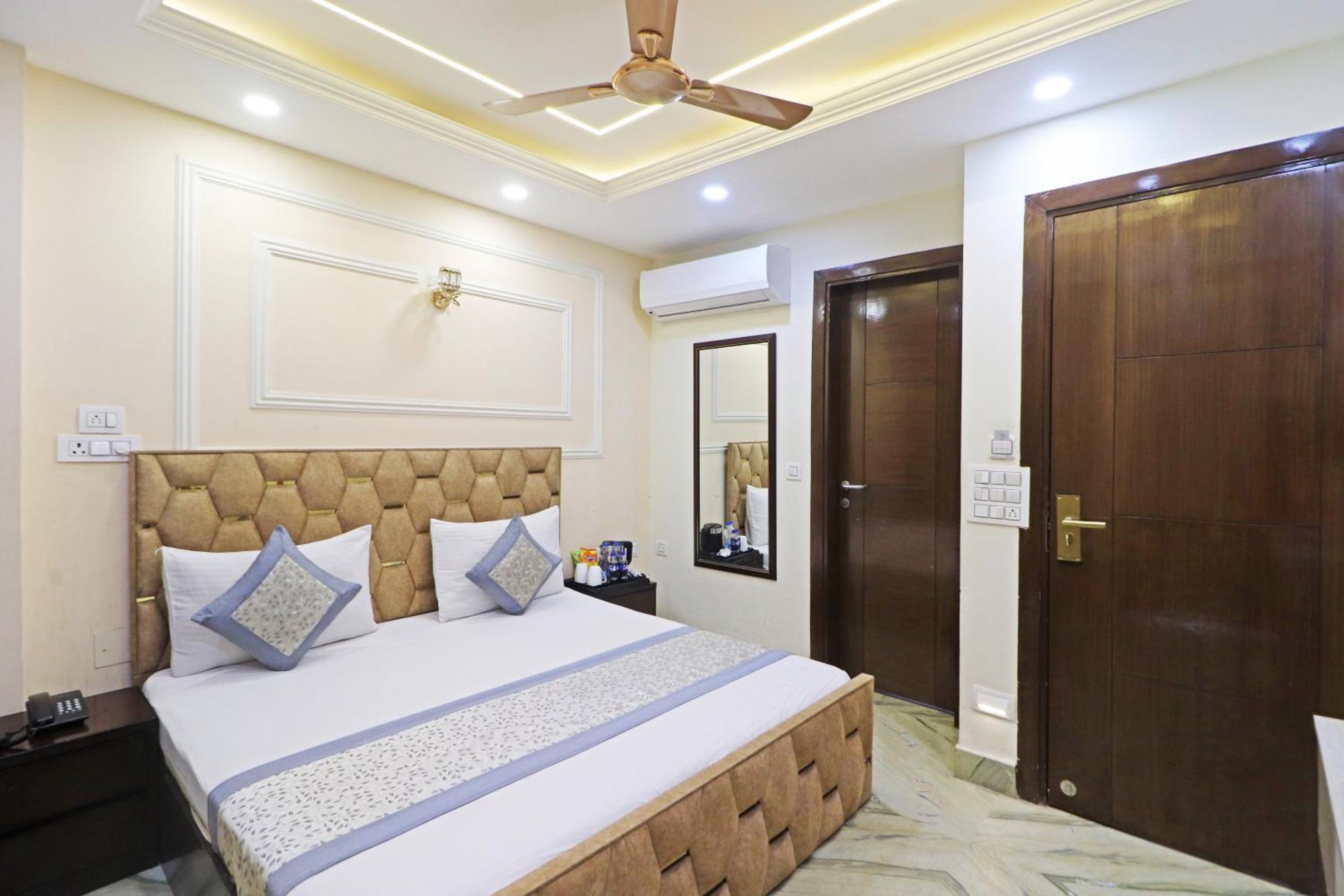 Hotel Samrat Residency 10 Mints Walking Distance Nizamuddin Railway Station New Delhi Eksteriør billede