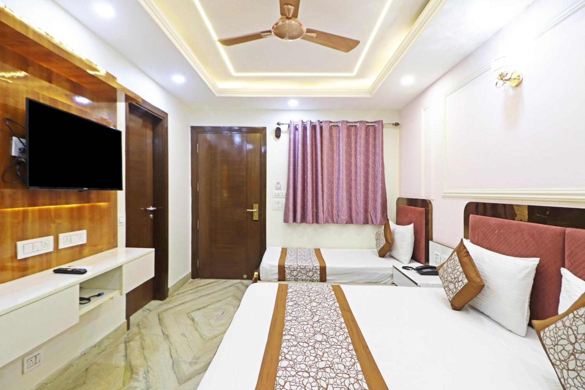 Hotel Samrat Residency 10 Mints Walking Distance Nizamuddin Railway Station New Delhi Eksteriør billede
