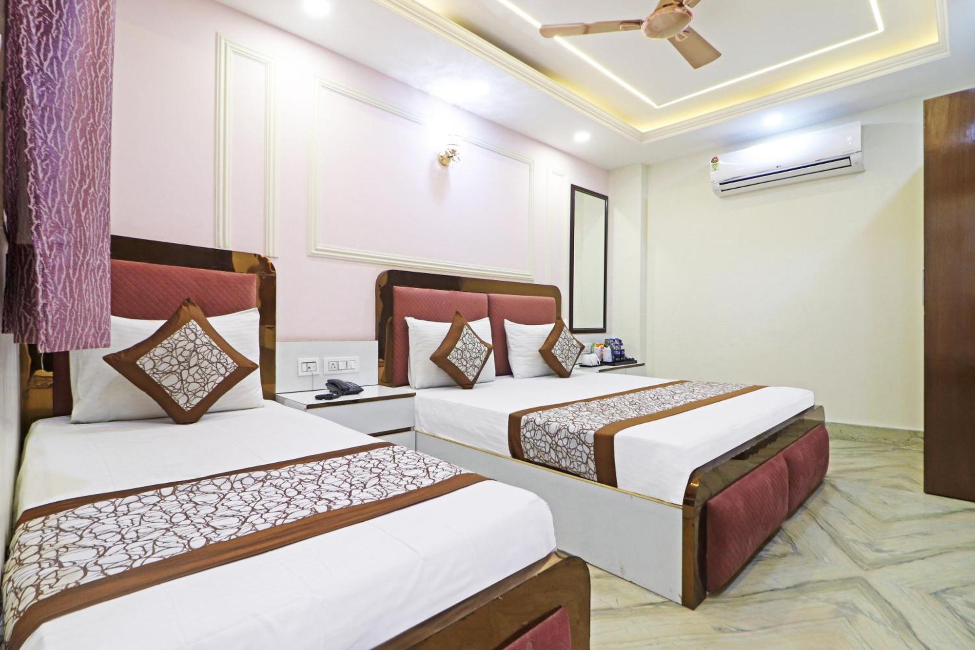Hotel Samrat Residency 10 Mints Walking Distance Nizamuddin Railway Station New Delhi Eksteriør billede