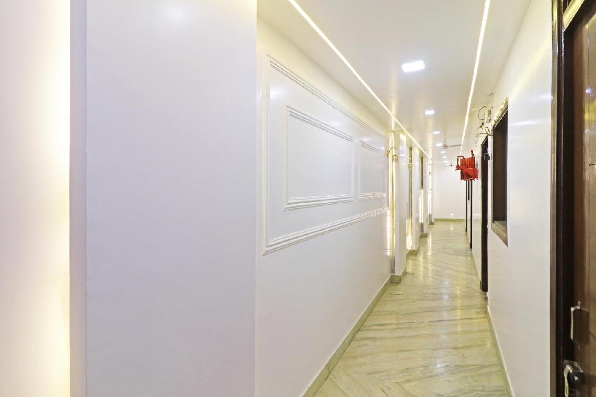 Hotel Samrat Residency 10 Mints Walking Distance Nizamuddin Railway Station New Delhi Eksteriør billede