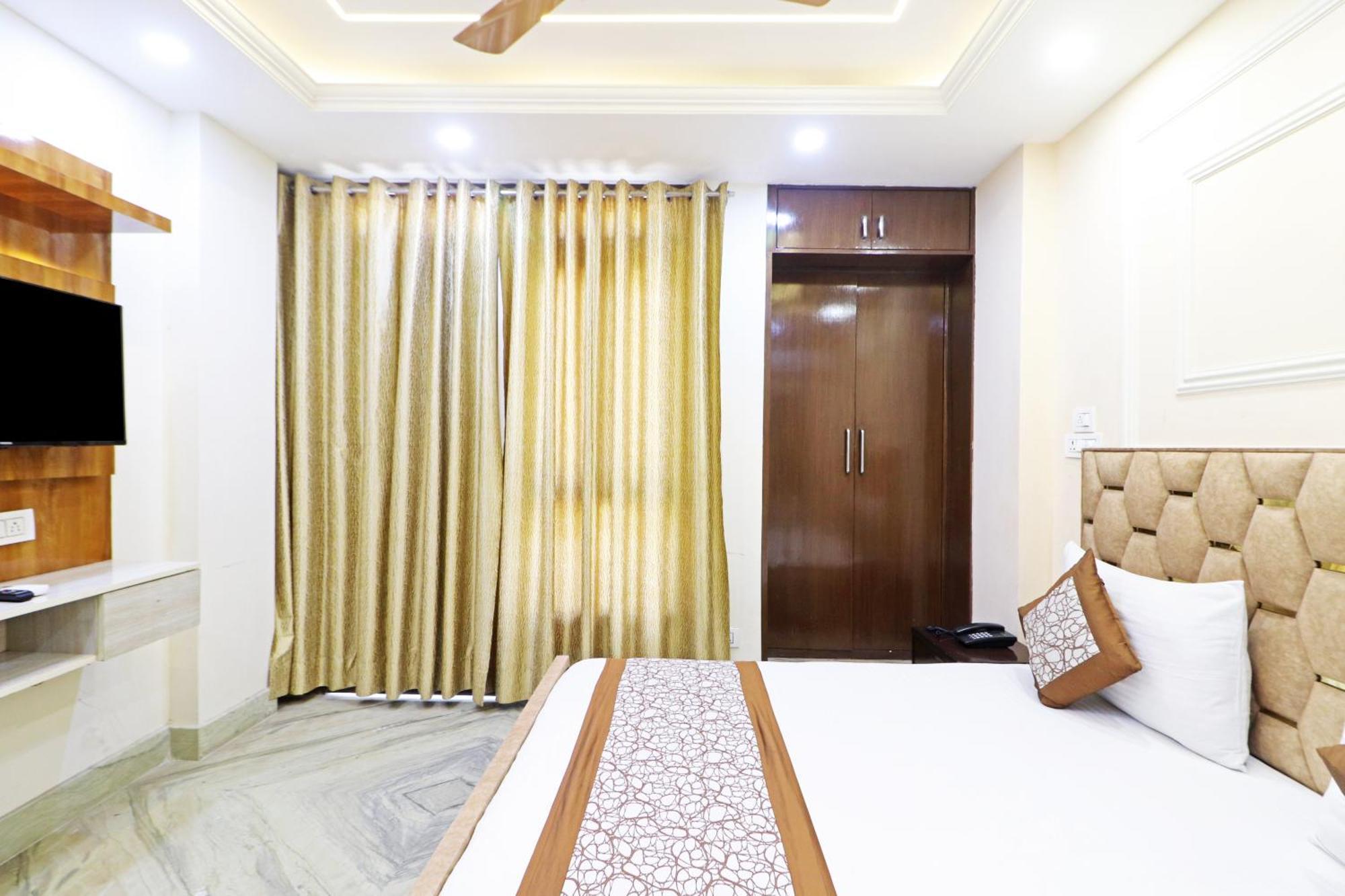 Hotel Samrat Residency 10 Mints Walking Distance Nizamuddin Railway Station New Delhi Eksteriør billede